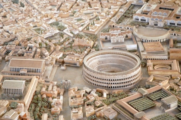 Археолог потратил 38 лет, чтобы создать точную копию Древнего Рима
